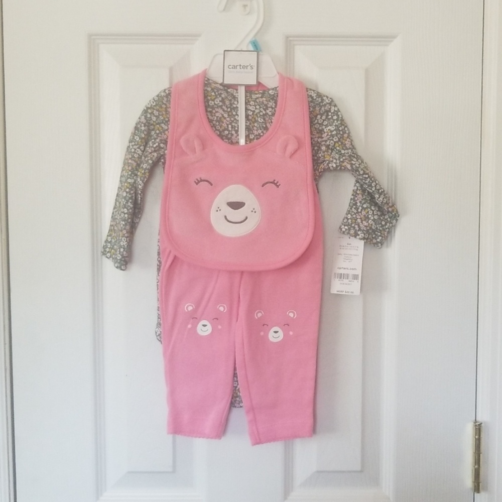Carters outfit size 6m